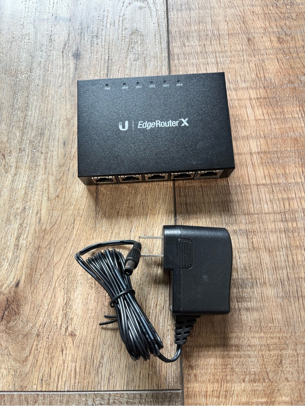 Ubiquiti EdgeRouter X Black with Power Adapter
